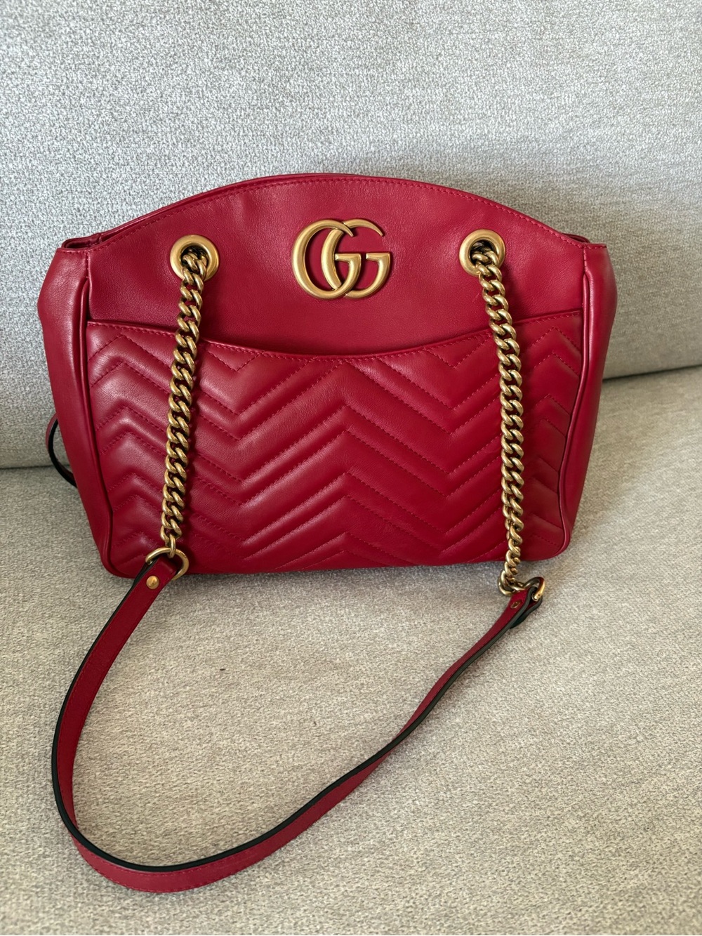 Gucci Red Quilted Chevron Leather Shoulder Bag with Gold Double G